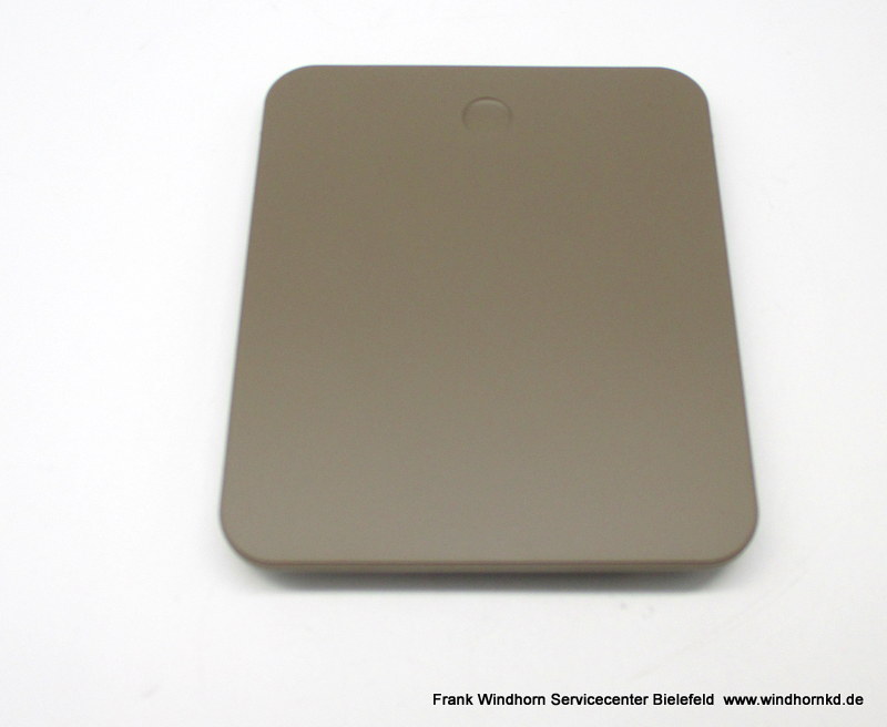 Serviceklappe taupe