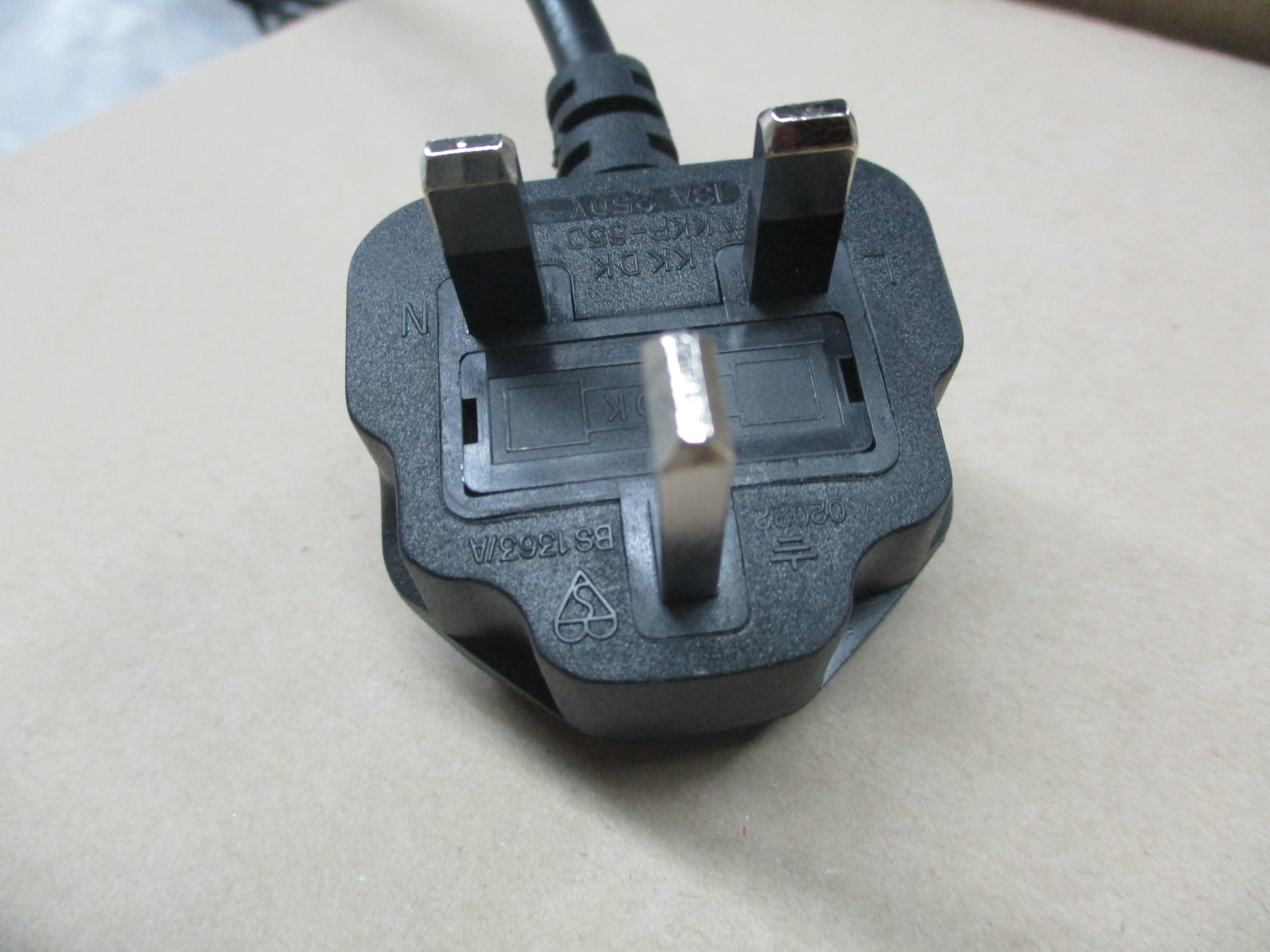 Barista Express Black Truffle SES875BTR !!Englischer Stecker !!