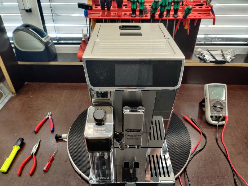 Flat-rate repair ECAM with milk box/milk system
