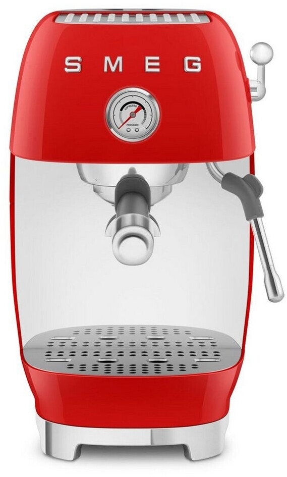Deutliche Gebrauchsspuren: SMEG Siebträgermaschine 50's Style