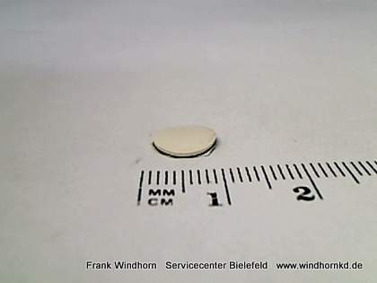 Klebefuss Weiß