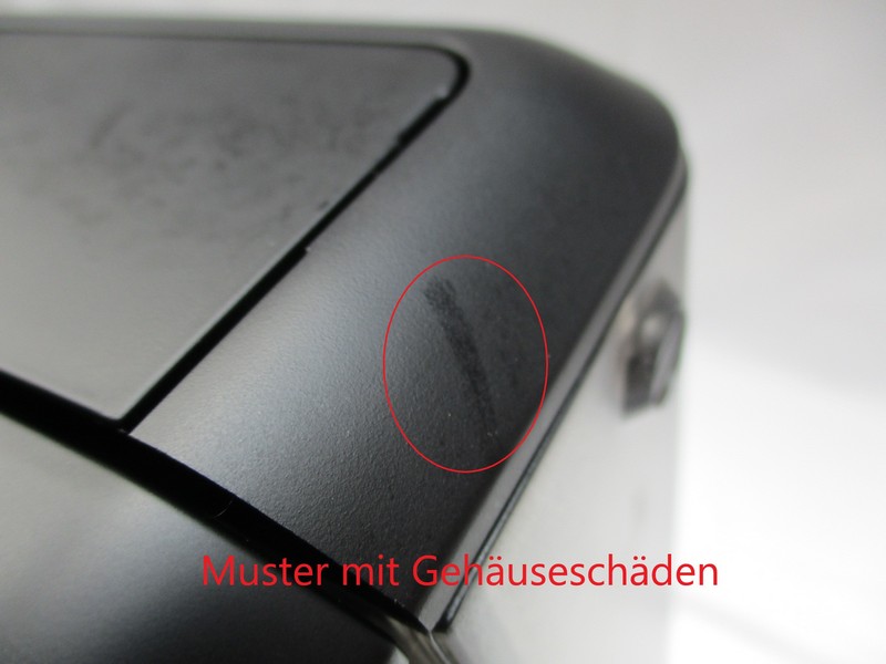 Gehäuseschäden: Oracle Schwarz Matt SES980BTR