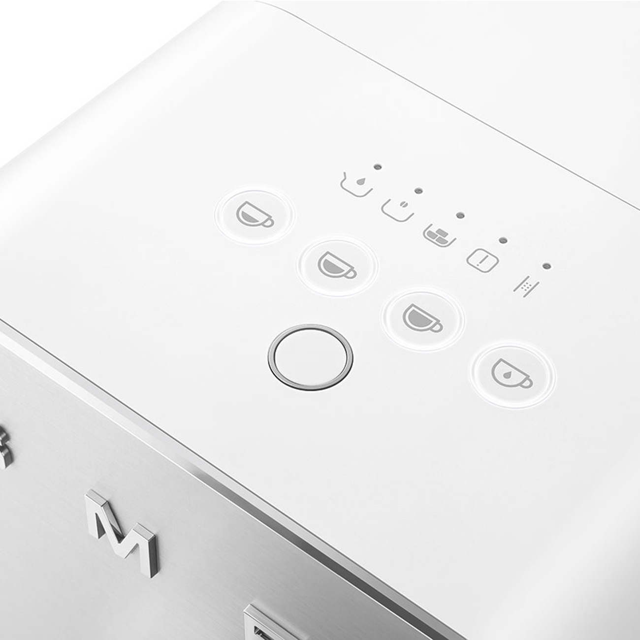 Gehäuseschäden: Kaffeevollautomat BCC01WH Weiß