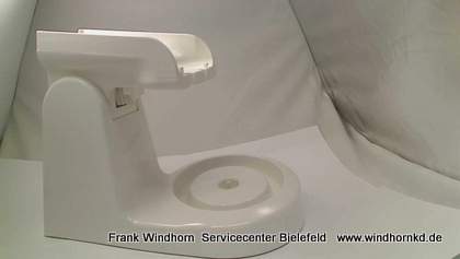 Halter/schüssel+handmixer/weis