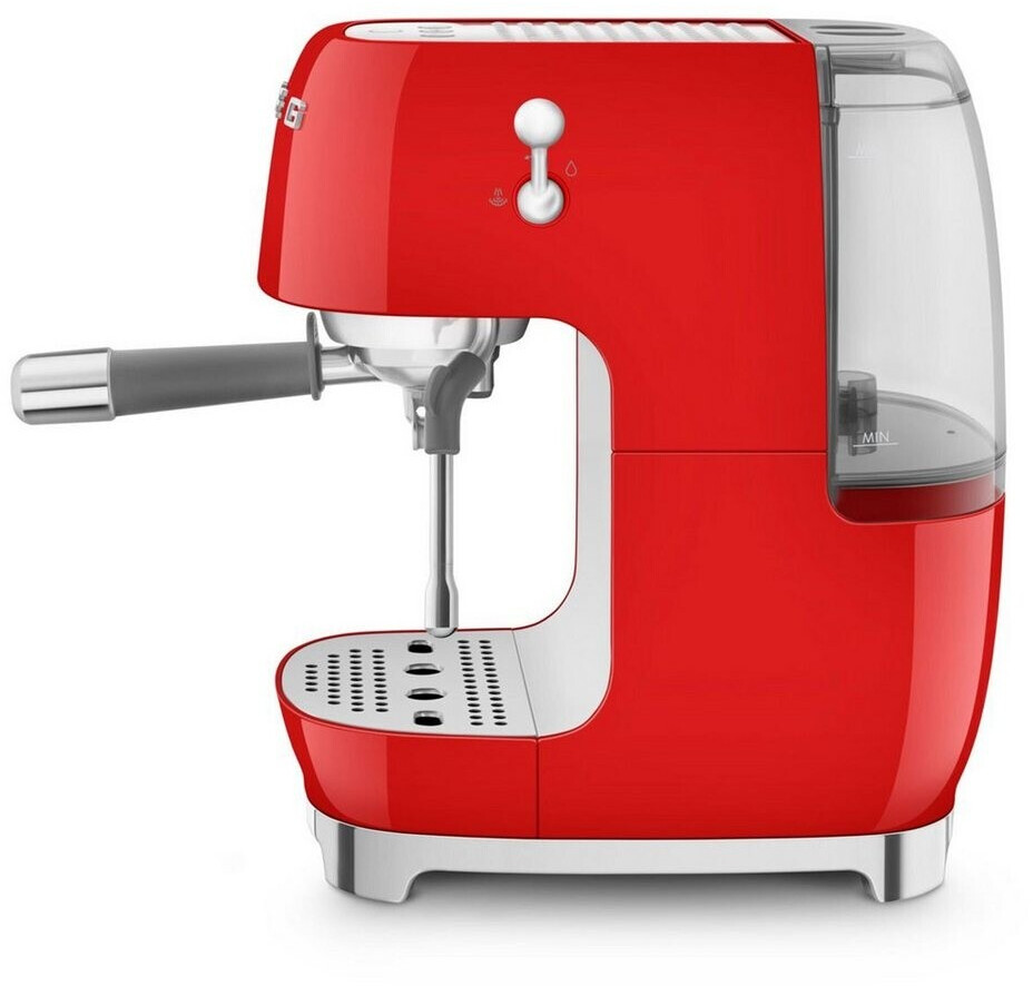 Deutliche Gebrauchsspuren: SMEG Siebträgermaschine 50's Style