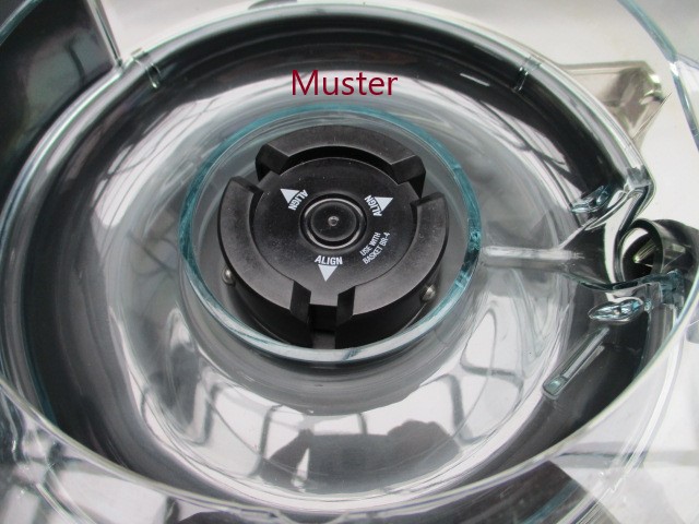 Leichte Gebrauchsspuren: Nutri Juicer Plus BJE520 !UK Stecker!