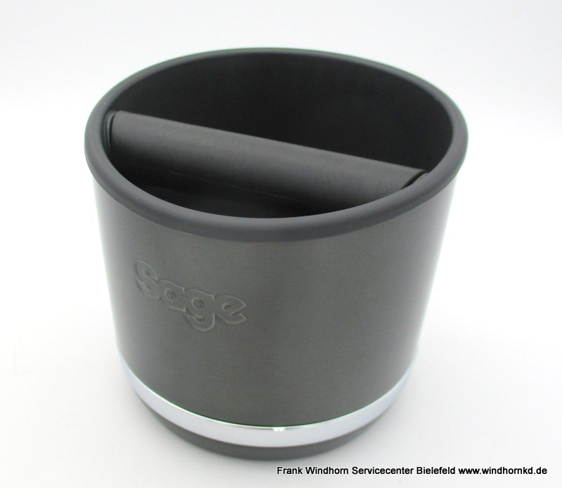 SAGE the Knock Box 10 BSS Brushed Stainless Silber