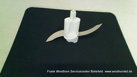 Messereinsatz zweischn.CH700