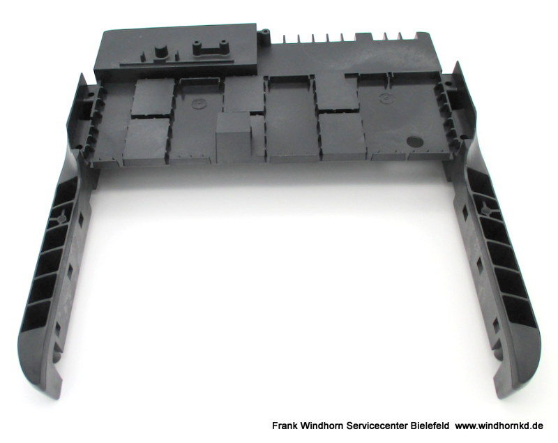 Housing Bottom Manufacture after 1603