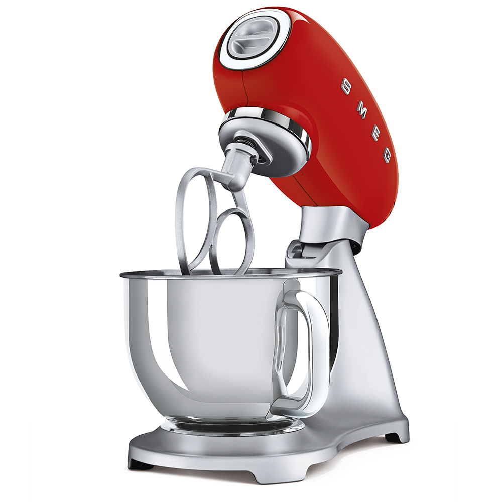 Deutliche Gebrauchsspuren : SMEG Küchenmaschine SMF02RD 50's rot