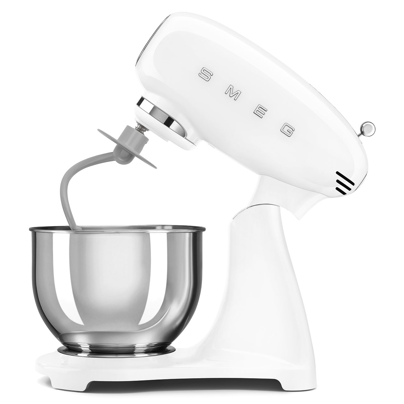 Deutliche Gebrauchsspuren: SMEG Küchenmaschine SMF05WH 50's weiß