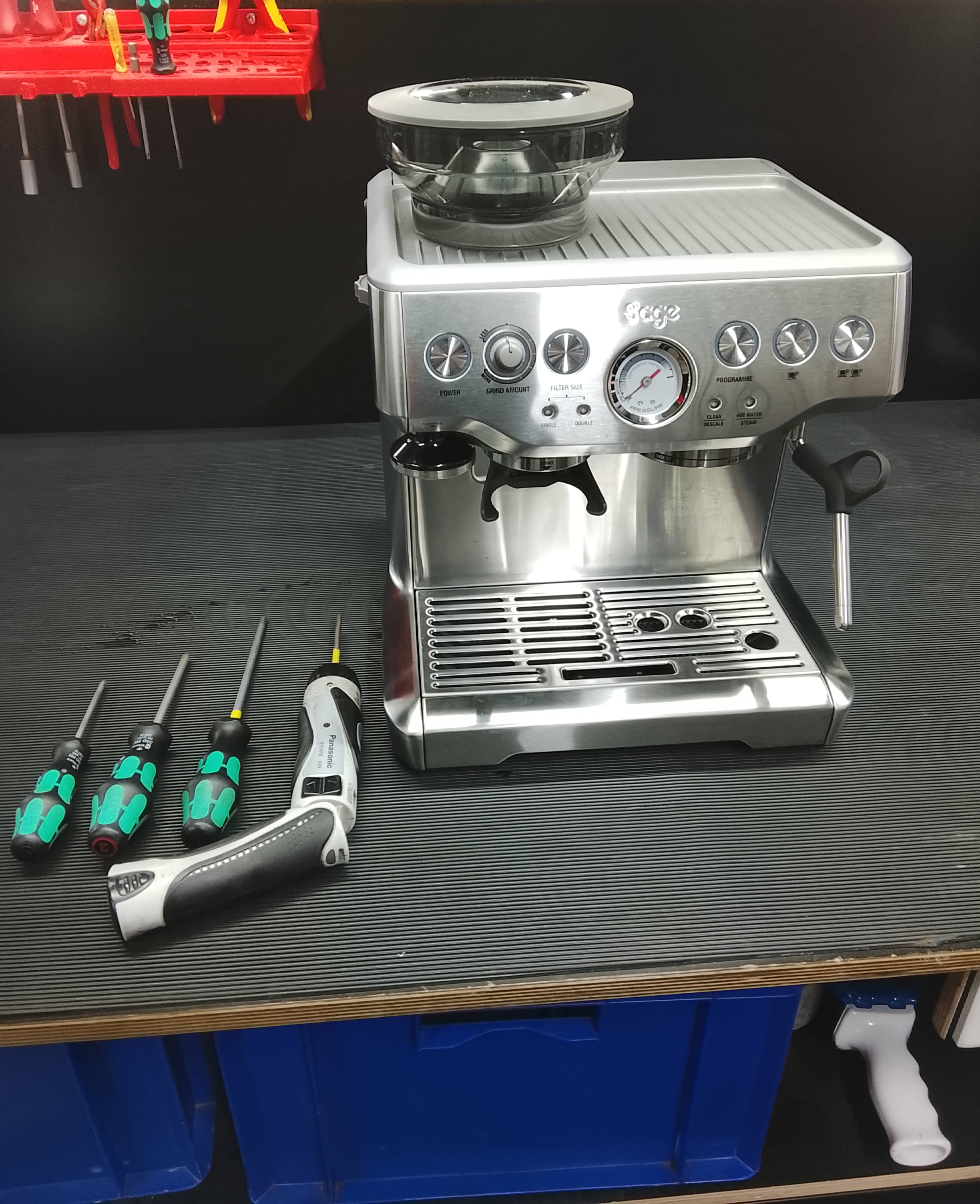 Werkstattwartung SES876 Barista Express Impress